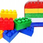 הרכבה קוביות ענק