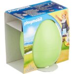 ביצת הפתעה - ילדה צעירה ואווזים (10)