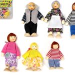 בובות משפחה עץ