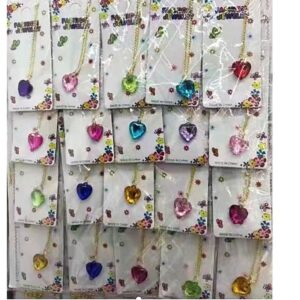 שרשרת תליון מתכת לב סגירה מיוחדת בלוח