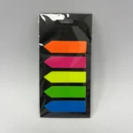 סימניות דגלונים בלוח שחור